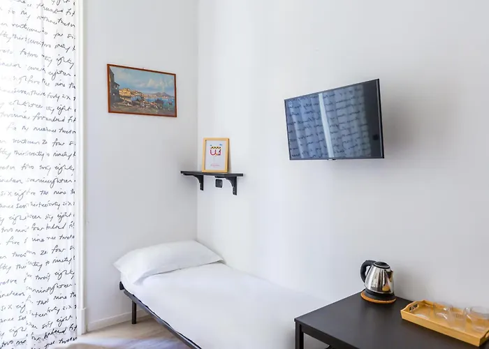 לינה וארוחת בוקר Antica נאפולי