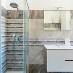 Antica 4*