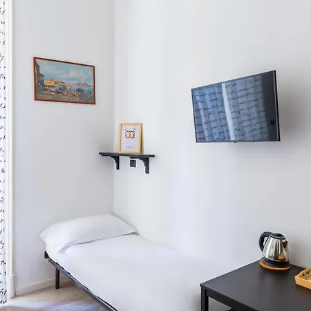 Oda ve Kahvaltı Antica Napoli