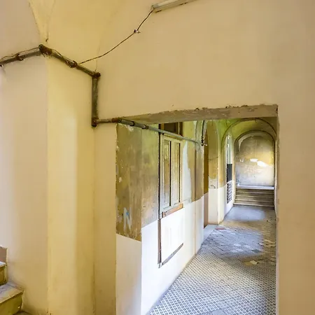 Oda ve Kahvaltı Antica