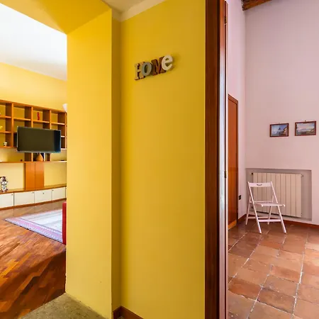 Antica Oda ve Kahvaltı Napoli